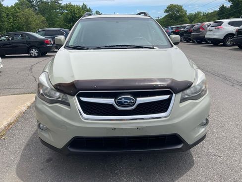 Used 2014 Subaru Crosstrek 2.0i Premium AWD/4WD image 2
