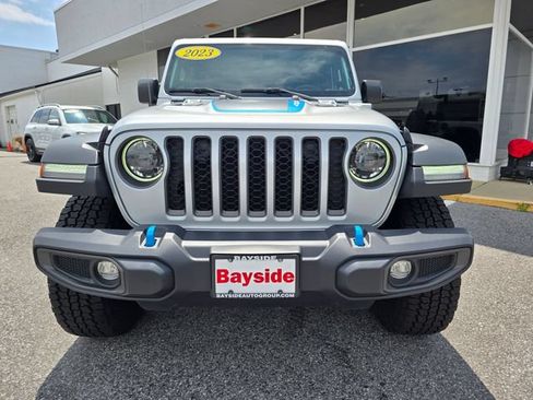 Used 2023 Jeep Wrangler Unlimited Rubicon 4xe w/ Cold Weather Group AWD/4WD image 4