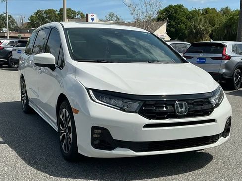 New 2026 Honda Odyssey Elite image 13