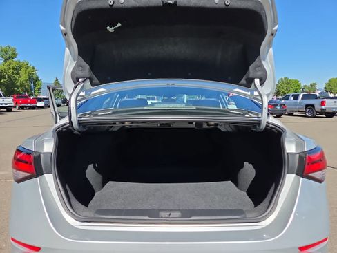 Used 2023 Nissan Sentra SV FWD image 27