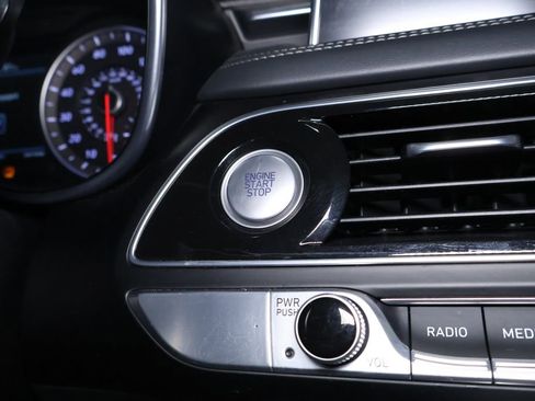 Used 2020 Genesis G70 2.0T w/ Elite Package image 35