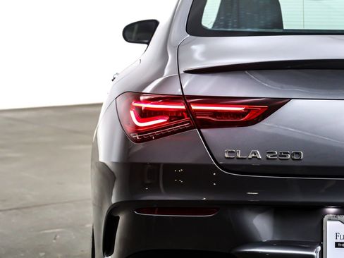 Used 2023 Mercedes-Benz CLA 250 image 16