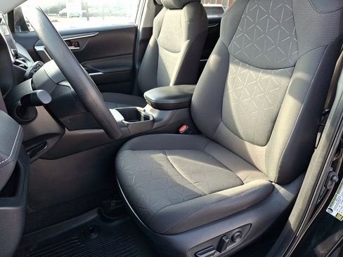 Used 2023 Toyota RAV4 XLE image 15