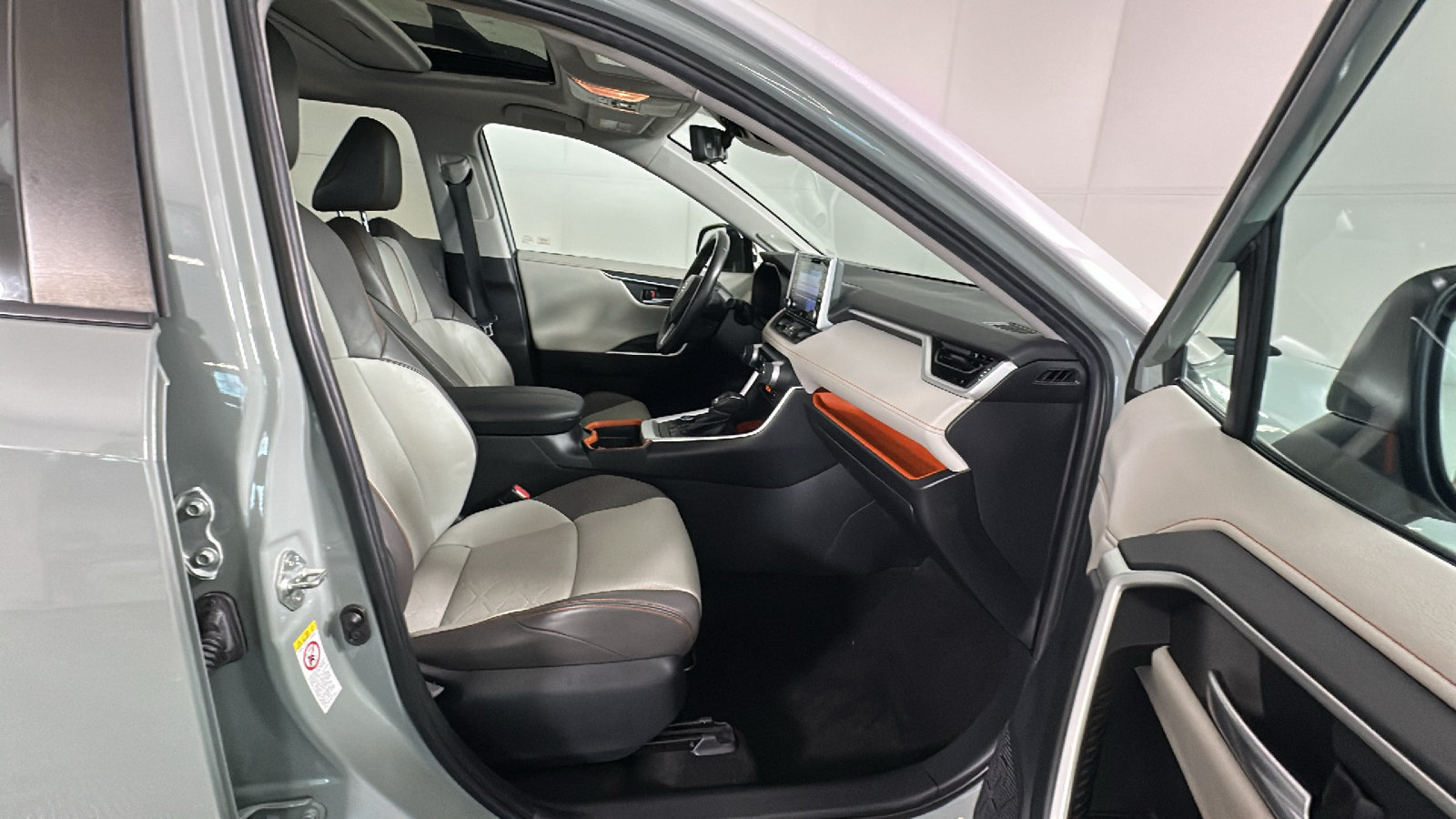 Used 2019 Toyota RAV4 Adventure w/ Advanced Technology Package AWD/4WD image 36