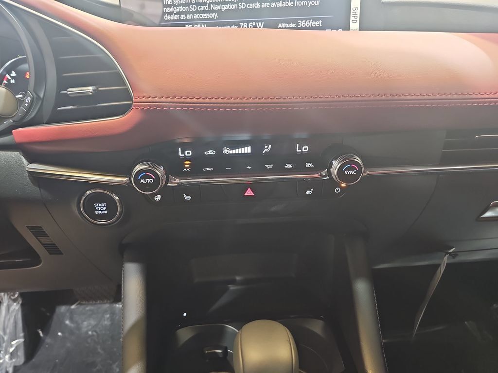 New 2026 MAZDA MAZDA3 Hatchback w/Premium Plus Pkg AWD/4WD image 25
