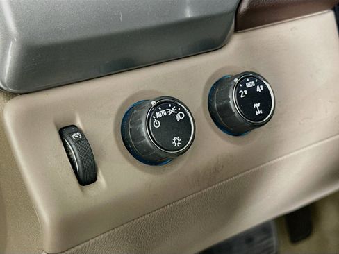 Used 2016 Chevrolet Tahoe LT AWD/4WD image 16