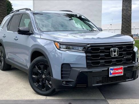 New 2026 Honda Pilot Black Edition image 2