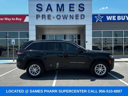 Used 2025 Jeep Grand Cherokee Laredo X w/ Luxury Tech Group I RWD image 4