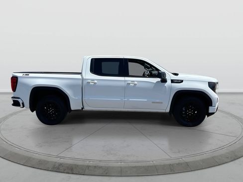 Used 2023 GMC Sierra 1500 Elevation w/ X31 Off-Road Package AWD/4WD image 9