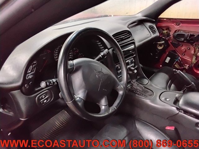 Used 2001 Chevrolet Corvette Coupe w/ Preferred Equipment Group2 RWD image 12