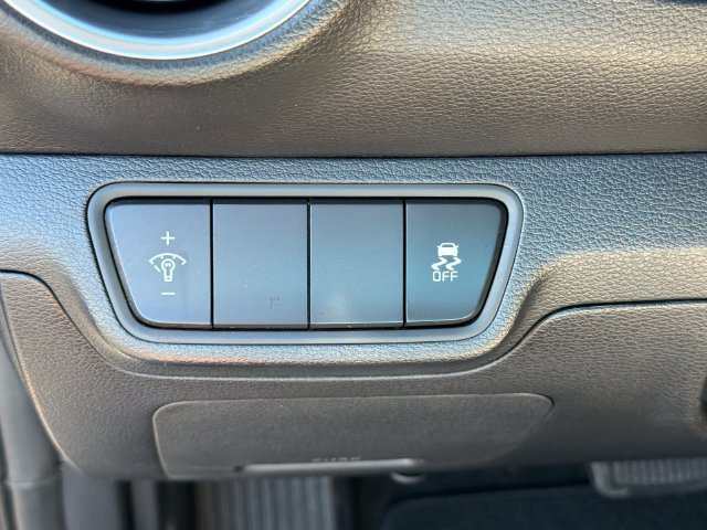 Used 2024 Kia Forte LXS FWD image 13