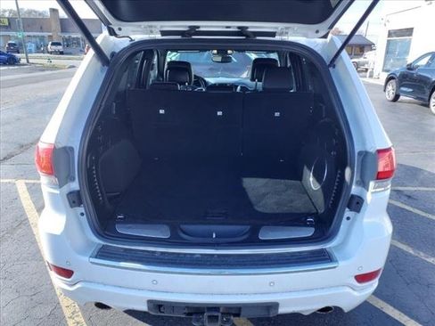 Used 2019 Jeep Grand Cherokee Overland image 13