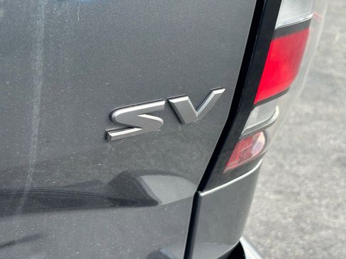 Used 2023 Nissan Frontier SV w/ SV Convenience Package image 5