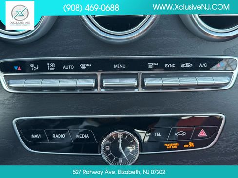 Used 2019 Mercedes-Benz C 300 4MATIC Sedan image 19