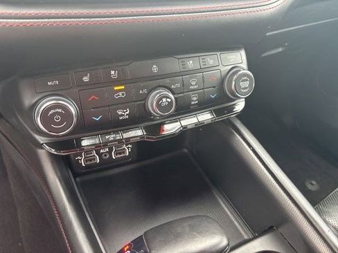 Used 2023 Dodge Durango GT image 23