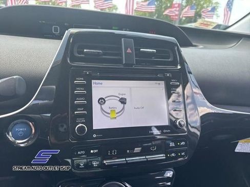 Used 2022 Toyota Prius Prime LE image 34