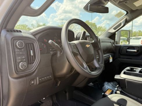 New 2026 Chevrolet Silverado 2500 W/T w/ WT Convenience Package image 15