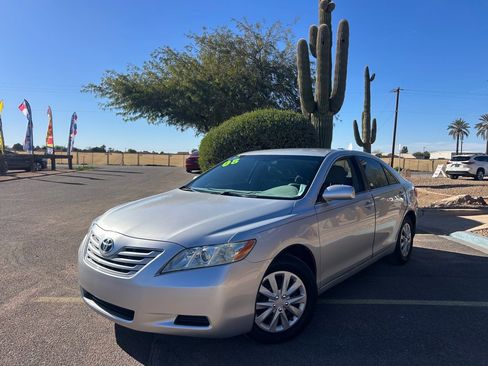 Used 2008 Toyota Camry image 1