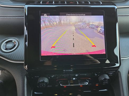 Used 2023 Jeep Grand Cherokee Altitude image 26