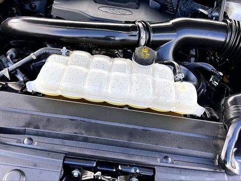 Used 2021 Ford F150 Lariat w/ Equipment Group 502A High image 33