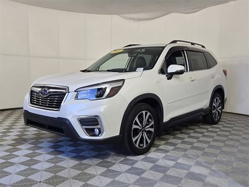 Used 2021 Subaru Forester Limited image 4