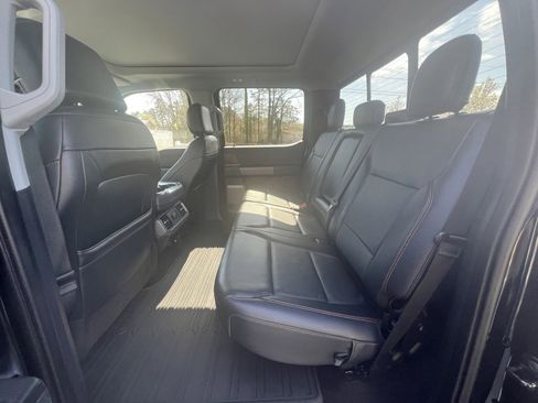 Used 2021 Ford F150 Lariat image 11