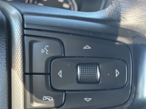 Used 2021 GMC Yukon XL Denali image 21