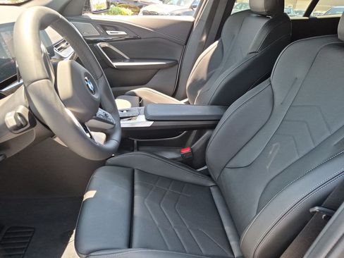 New 2026 BMW X2 xDrive28i w/ M Sport Package AWD/4WD image 16