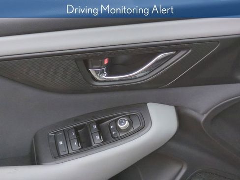 Used 2025 Subaru Outback Premium w/ Popular Package #1A image 16