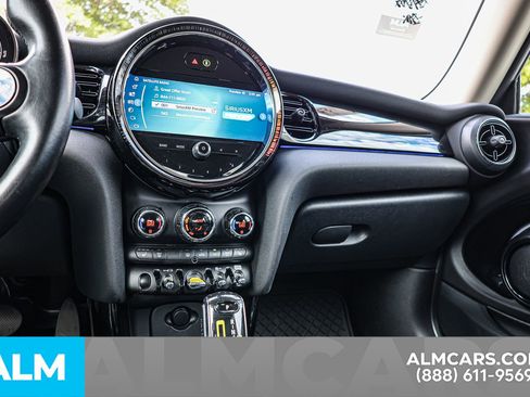 Used 2022 MINI Cooper SE image 38