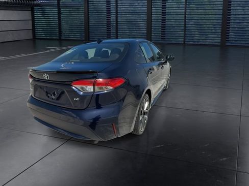 Used 2022 Toyota Corolla LE FWD image 8