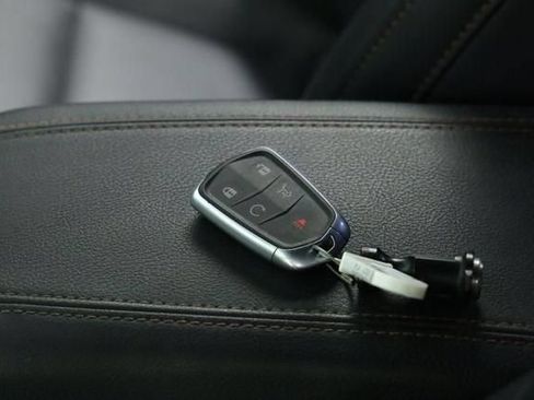 Used 2021 Cadillac XT4 Sport w/ Driver Awareness Package FWD image 41