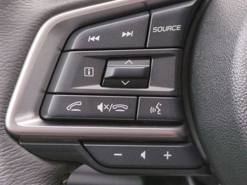 Used 2025 Subaru Outback Premium AWD/4WD image 21