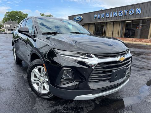 Used 2021 Chevrolet Blazer LT FWD image 1