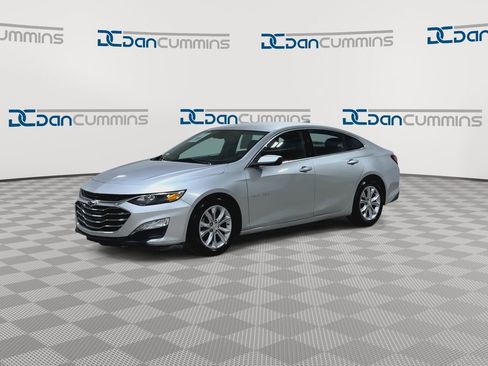 Used 2019 Chevrolet Malibu LT w/ Leather Package FWD image 5