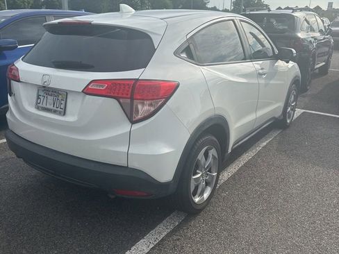 Used 2016 Honda HR-V EX image 7