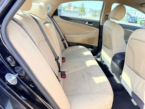 Used 2010 Audi A4 2.0T Premium Plus image 32