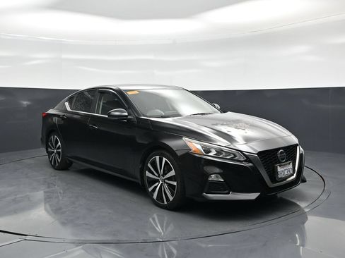 Used 2019 Nissan Altima 2.5 SR w/ SR Premium Package FWD image 56