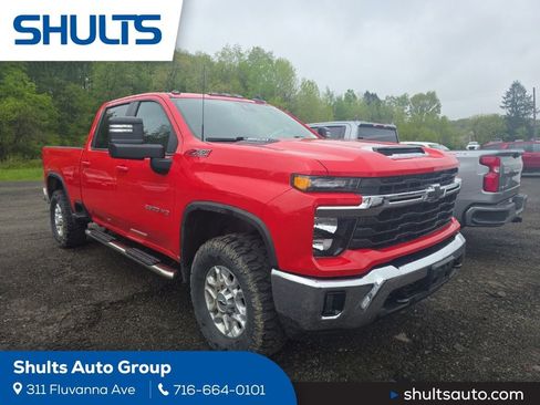 Used 2024 Chevrolet Silverado 2500 LT AWD/4WD image 1