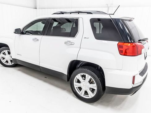 Used 2016 GMC Terrain SLT w/ Driver Alert Package I FWD image 4