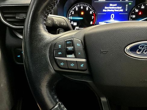 Used 2020 Ford Explorer XLT w/ Equipment Group 202A image 22