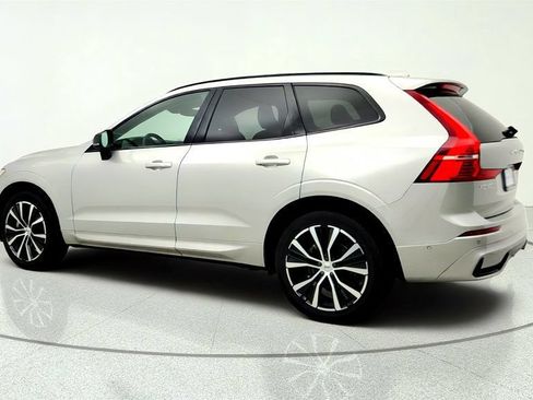Used 2024 Volvo XC60 B5 Plus w/ Climate Package AWD/4WD image 7