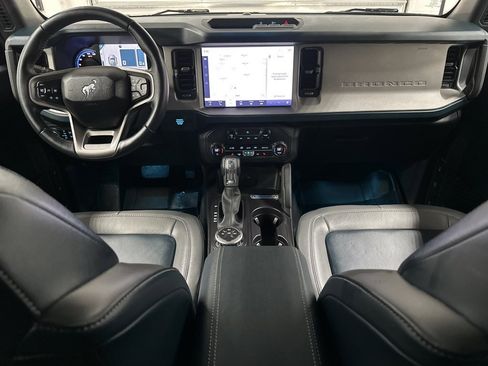 Used 2024 Ford Bronco Outer Banks image 24