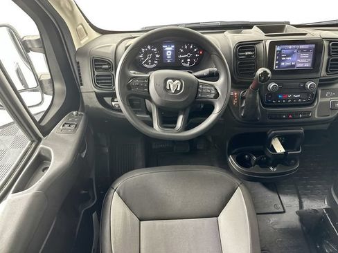 Used 2026 RAM ProMaster 2500 w/ Convenience Group FWD image 10