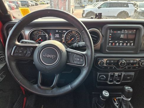 Used 2018 Jeep Wrangler Unlimited Sport S AWD/4WD image 12
