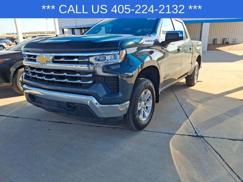 Used 2025 Chevrolet Silverado 1500 LT image 5