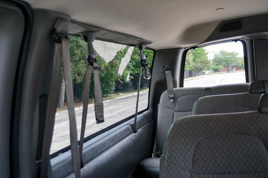 Used 2017 Chevrolet Express 3500 LT w/ LT Preferred Equipment Group RWD image 33