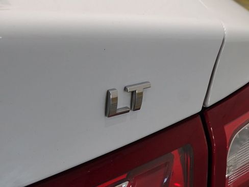 Used 2022 Chevrolet Malibu LT image 44