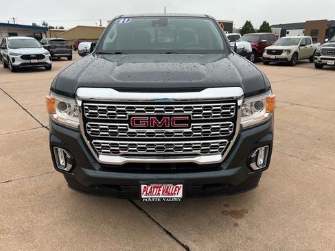 Used 2021 GMC Canyon Denali image 10