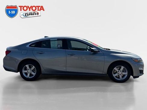 Used 2024 Chevrolet Malibu LT image 6